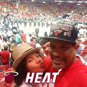 Meet your Posher, Noel